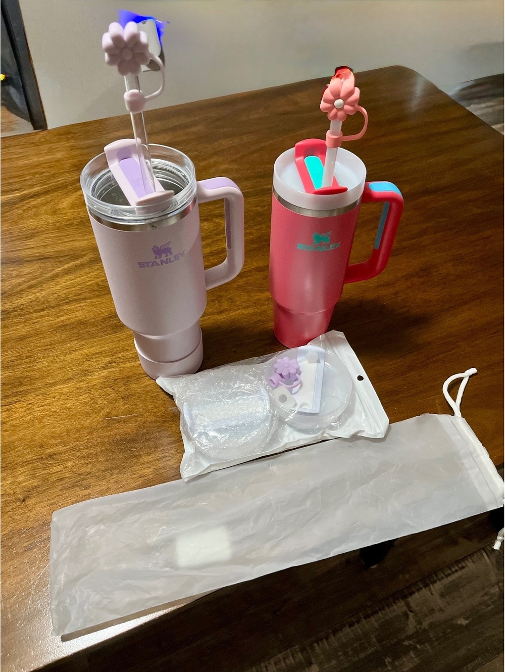 Stanley Quencher Bundle - 40oz Orchid & 30oz Hot Pink + Accessories Kit - Picture 1 of 3